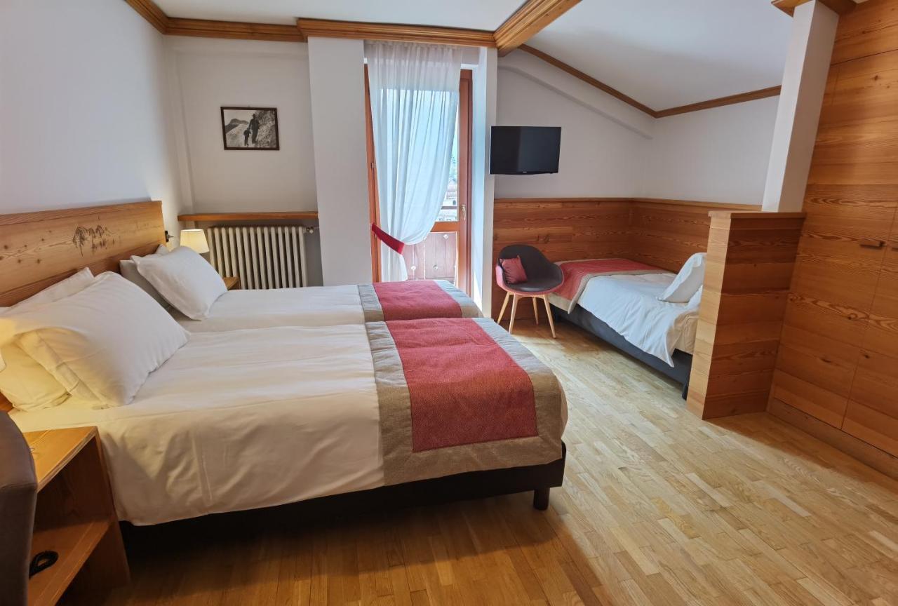 Hotel Croux Courmayeur Exterior foto